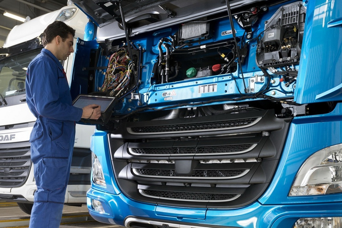 Електромеханік вантажних автомобілів і будівельної техніки